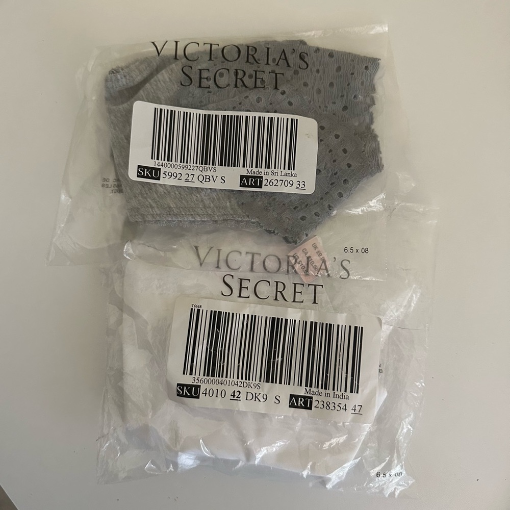 Victoria's Secret Panty Bundle (New in Bag)